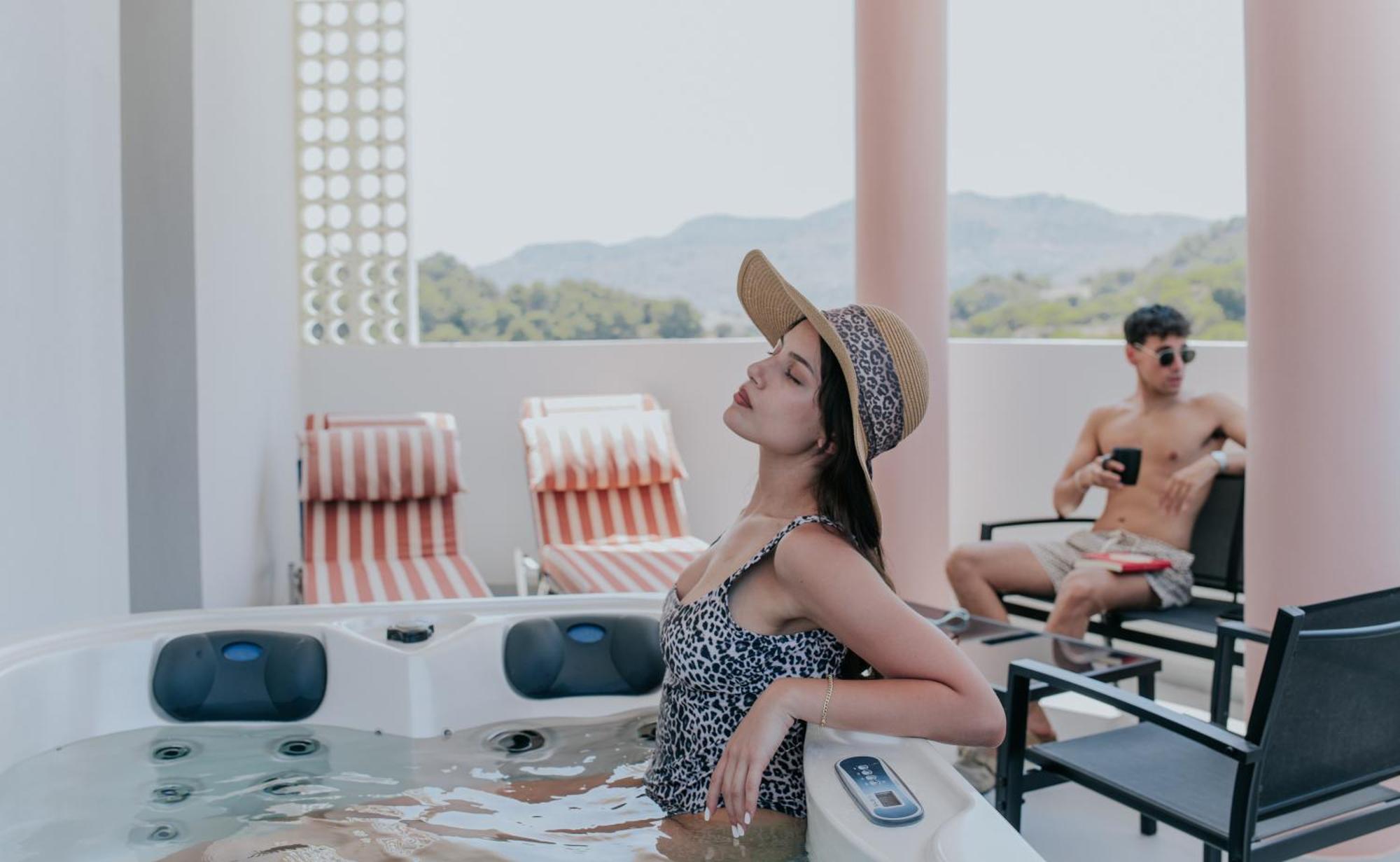 The Palms Concept Hotel Adults Only 16 Plus ฟาลิรากี ภายนอก รูปภาพ
